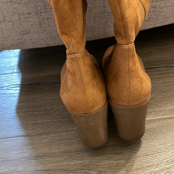 Nine West Chillout Round Toe Tan Wedge Boot 10M - Picture 4 of 7